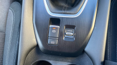 Nissan Qashqai 1.3 DiG-T MH N-Connecta 5dr Petrol Hatchback